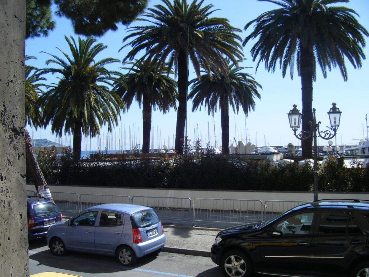Appartamento Spazio e Luce Sanremo Esterno foto